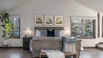 Hus - utsikt mot bergen | 5 sovrum, gratis wi-fi och sängkläder