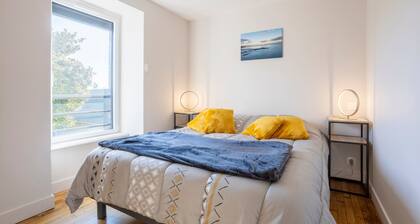 Holiday Home 'Les Hirondelles' with Private Terrace, Private Garden and Wi-Fi