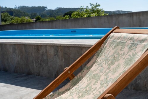 Casa De Santo Amaro with Mountain View, Pool, Wi-Fi, and Air Conditioning