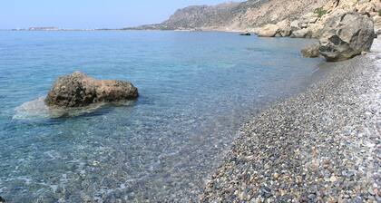 Cottage 'Olive Tree 3' with Sea View, Private Terrace and Wi-Fi