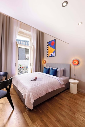 2 bedrooms, iron/ironing board, travel crib, WiFi