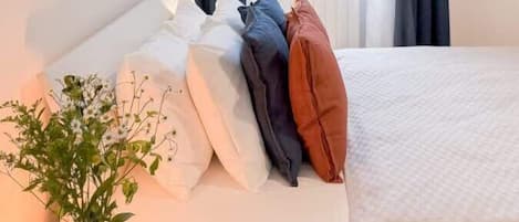 1 bedroom, iron/ironing board, travel crib, WiFi