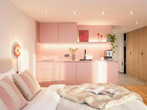 2 bedrooms, desk, iron/ironing board, travel crib