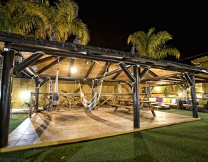 Outdoor dining - Studio 'Aitana' with Shared Pool, Wi-Fi and Air Conditioning (Busot)