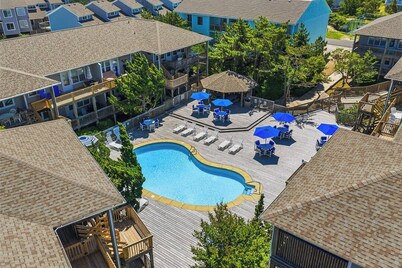 Surfsong | 750 ft to the beach | Community Pool