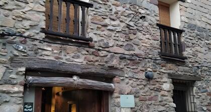 Country House 'Casa De La Cisterna I' with Balcony