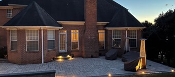 Main Channel Lake Hickory Views, Golf Course, Boat Ramp/Dock, 2-Marina's Nearby