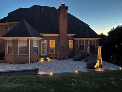 Main Channel Lake Hickory Views, Golf Course, Boat Ramp/Dock, 2-Marina's Nearby