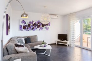 Smart-tv och böcker