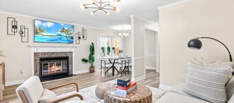 3BR with Personal TVs in Raleigh! 2 King Beds!