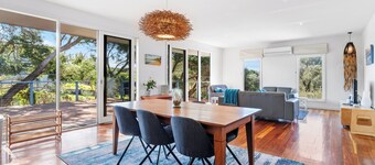 Menzies Backbeach Retreat by Ready Set Stay