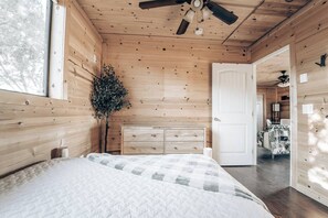 2 slaapkamers, gratis wifi, beddengoed, rolstoeltoegankelijk