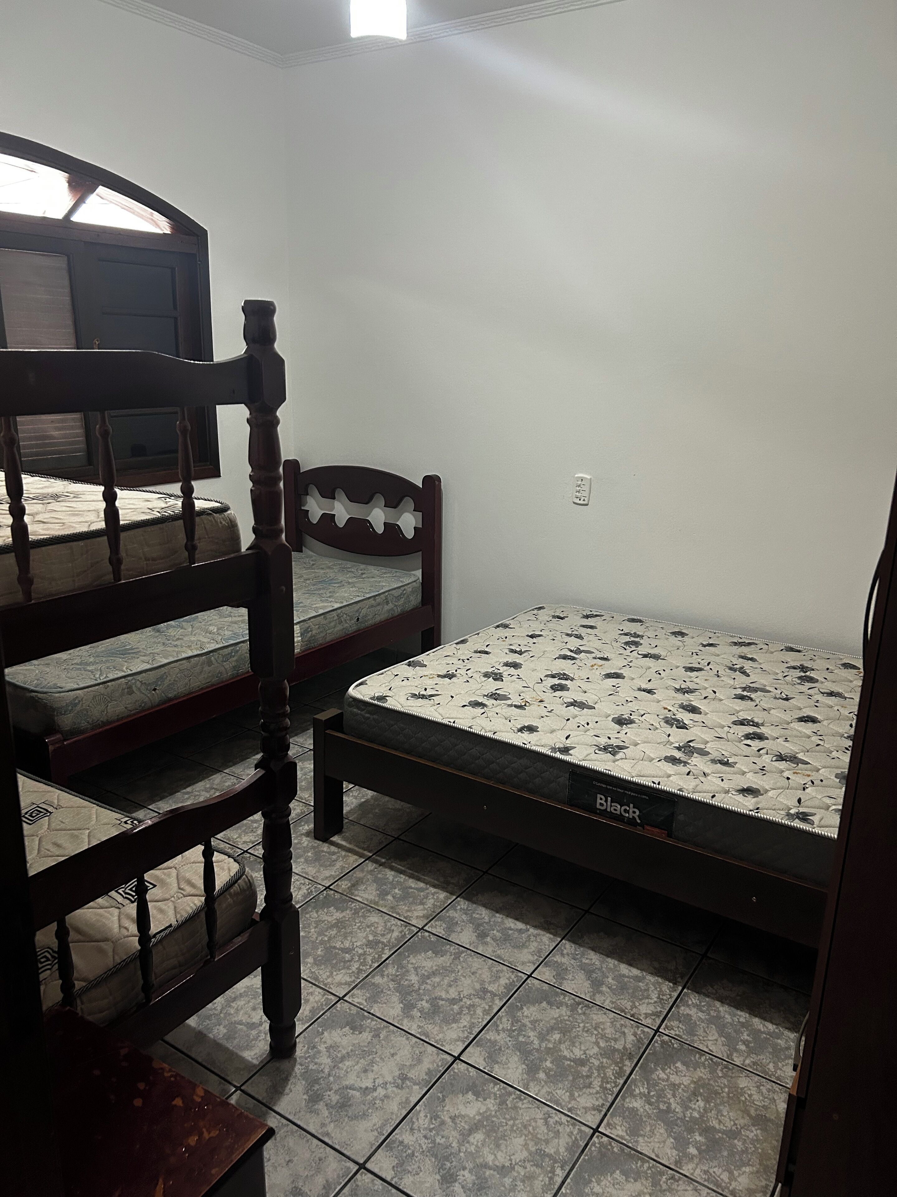 3 makuuhuonetta, Wi-Fi