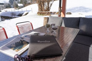 屋外ダイニングエリア