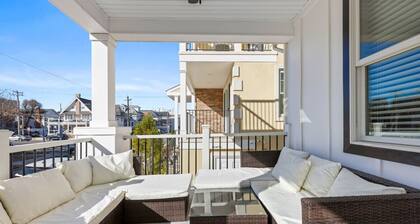 Luxury Beach Block Home w/ Ocean Views - Sleeps 20