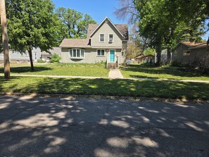 Exterior - 5-bedroom house in awesome Clear Lake with WiFi, AC (Clear Lake)