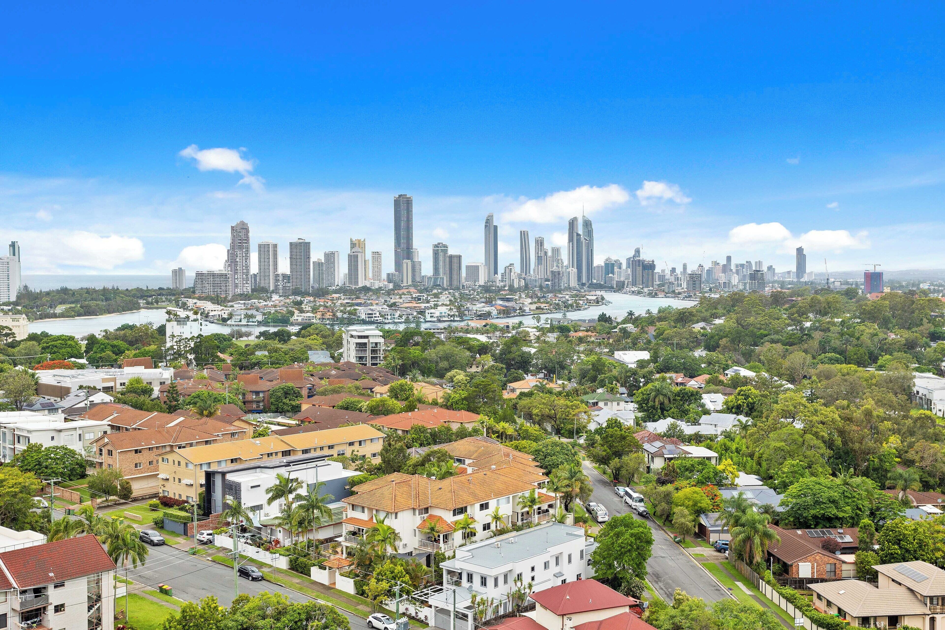 Pemandangan kota dari properti