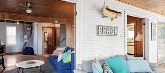 Pier Michigan - seconds away from Lake Michigan and a public access