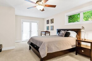 3 quartos, Wi-Fi de cortesia, roupa de cama