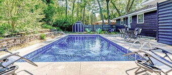 Private pool, close to Lake Michigan Beaches