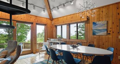 Apache Lake House | Lake Michigan Views | Secluded Retreat Elevated / peaceful