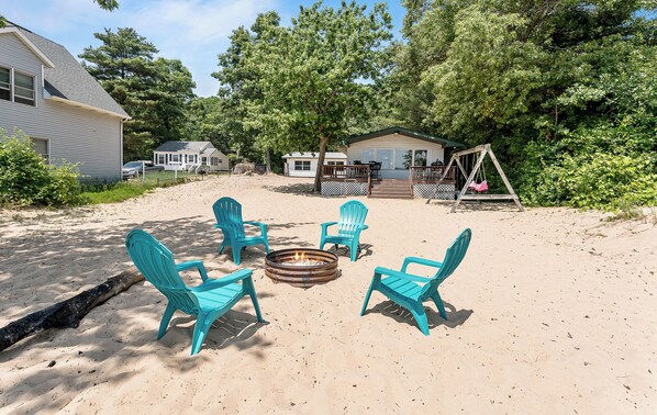 Property grounds - Dunes Edge | Steps to Silver Lake & Scenic Dunes (Mears)