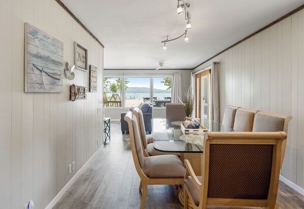 Interior - Dunes Edge | Steps to Silver Lake & Scenic Dunes (Mears)