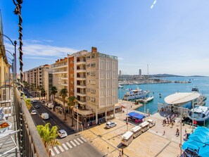 Marina - Vue Mer by Interhome (Toulon)
