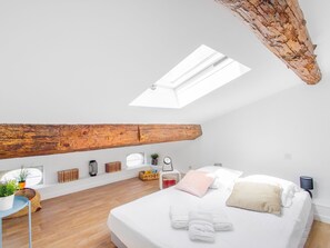 2 bedrooms, Internet - Vue Mer by Interhome (Toulon)