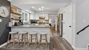 Coffee/tea maker, fridge, microwave, oven - Hillside Cottage | Your Private Poolside Vacation Escape (Muskegon)