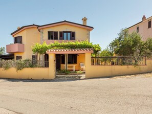 Exterior - Apartment Remo by Interhome (Budoni)