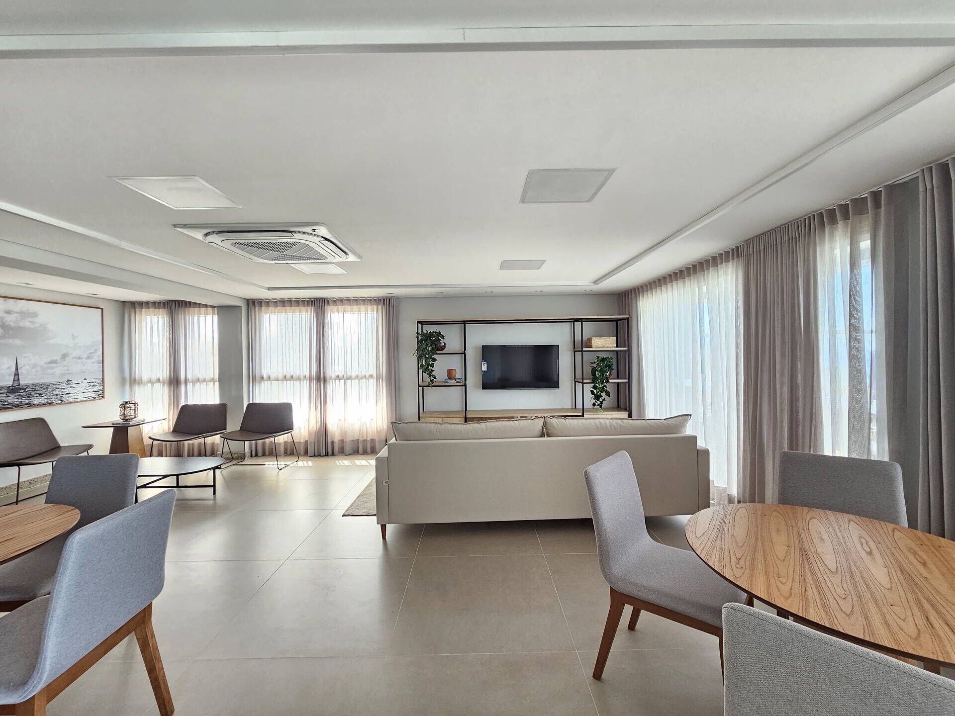 TV, offices