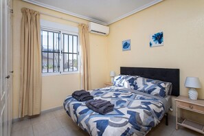 3 habitaciones, tabla de planchar con plancha y wifi gratis 