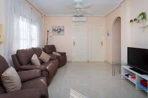 TV - CH Casa Marie Benimar (Rojales) (Rojales)