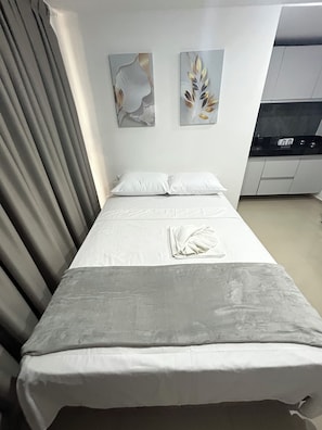 Laptop workspace, blackout drapes, iron/ironing board, free WiFi - Melhores Flats - Incrível à beira mar (João Pessoa)