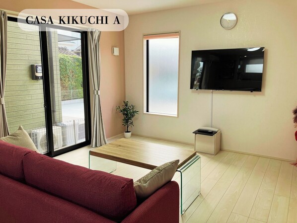 TV - CASA KIKUCHI A is a newly built house located ne / Kikuchi Kumamoto (Kikuchi)