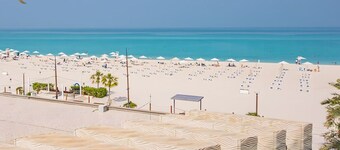 Azure Bliss: 1BR Retreat Near Saadiyat Attractions