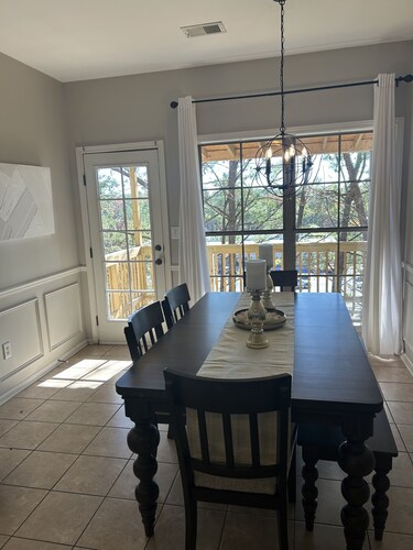 
Large Home in Hoover Minutes from the MET