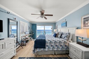 2 bedrooms, iron/ironing board, free WiFi, bed sheets - Destin Dream @ Destin Towers | Gulf Front | 12th Floor | FREE Fun Pass | Pool | Beach Front! (Destin)
