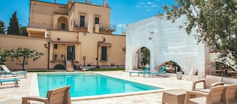 Nella Apartment With Pool, Sannicandro di Bari, Italy