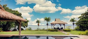 Kula Kai Villa - sleeps 15  <<NOV special buy 5 stay 7>>