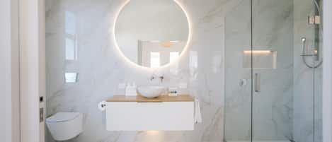 Hair dryer, towels