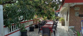 Villa AlexMarie guest house 