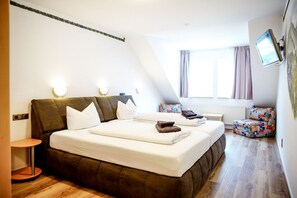 Unclassified image, 3 of 54, button