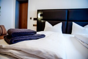 Unclassified image, 2 of 56, button