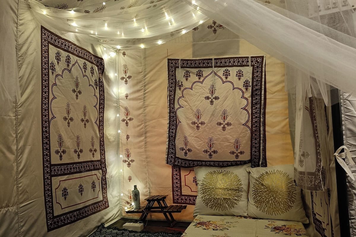 1 dormitorio y ropa de cama