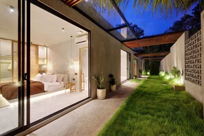 Villa | Terrace/patio