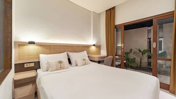 1 bedroom, desk, free WiFi