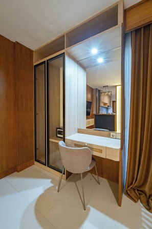 Deluxe suite | 1 slaapkamer, een bureau, gratis wifi