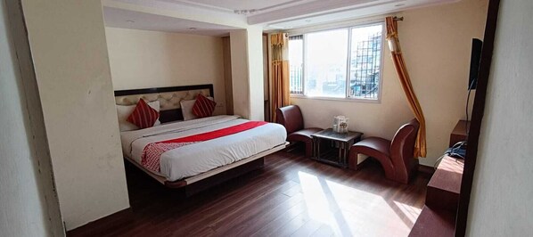 Room - Hotel Apsara (Shimla)